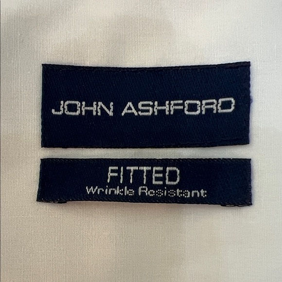 John Ashford Classic White Dress Shirt Fitted Wrinkle Resistant Front Pocket - Picture 6 of 7